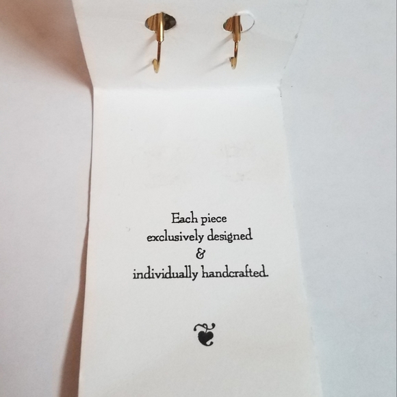 Hand Crafted Hearted Shaped Green Rhinestone Earrings - Picture 8 of 9